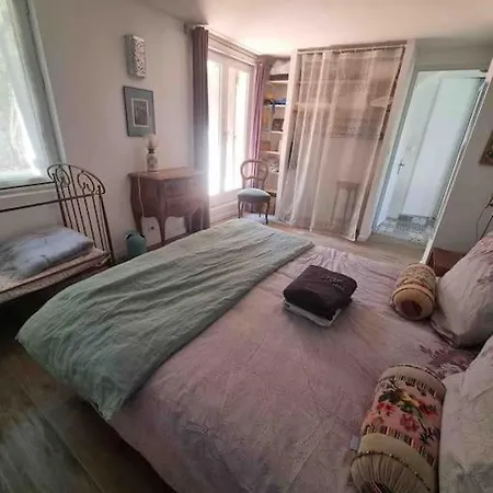 Rez De Chaussee Avec Piscine דירה פיאנה